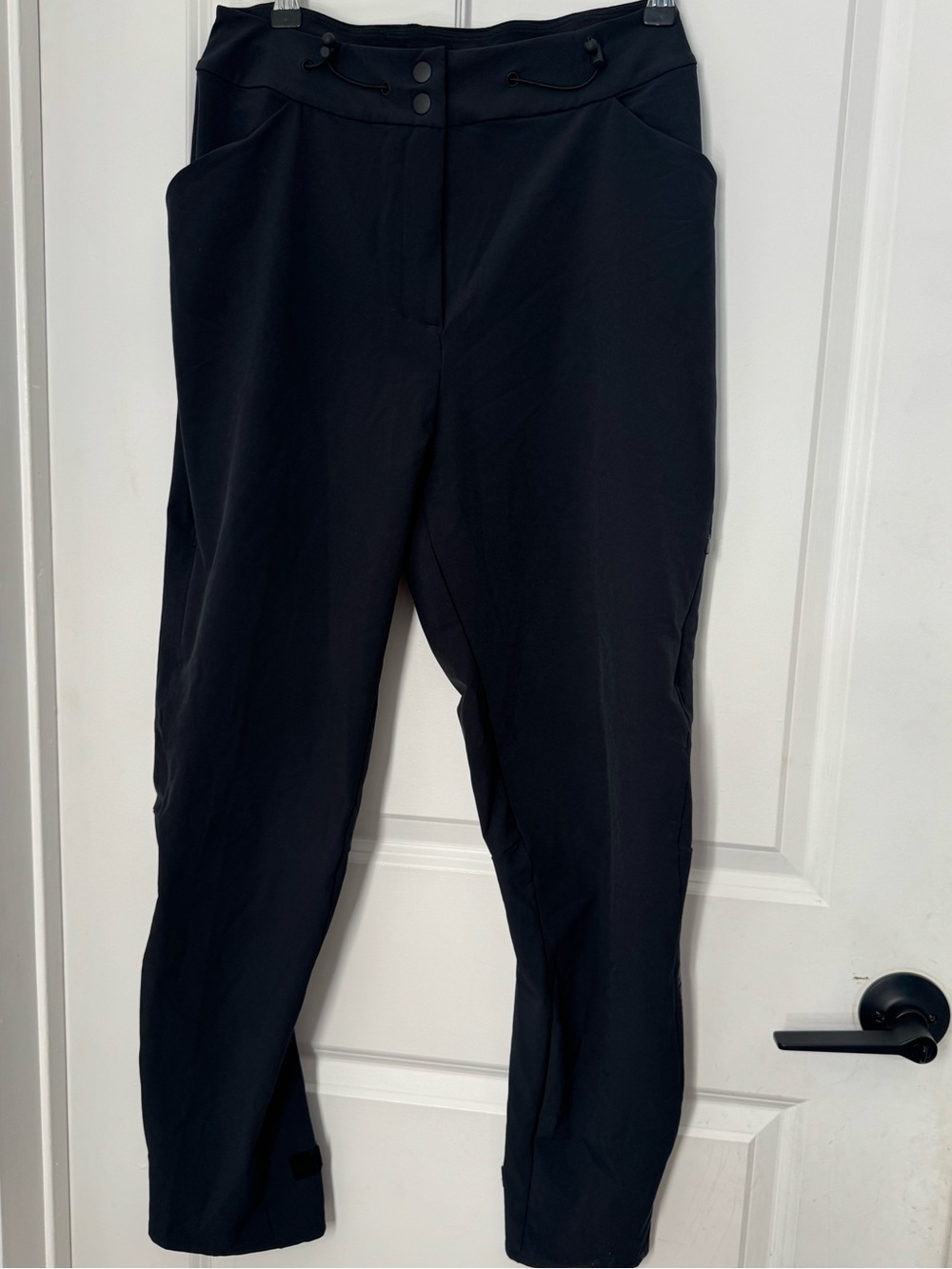 Gymshark Venture Jogger Black Cargo Pants